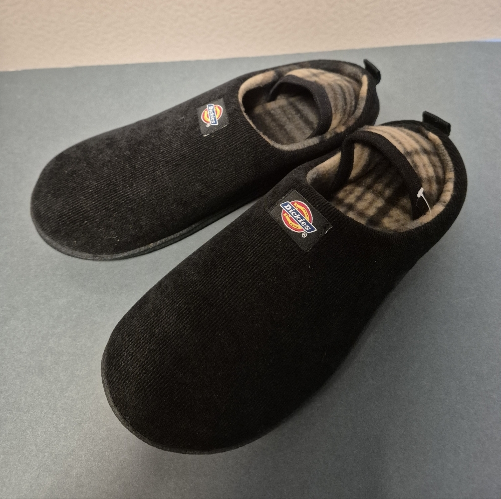 Dickies Black Men's Slipper Loafers with Slip-on or Secure Heel Options- M 8-9
